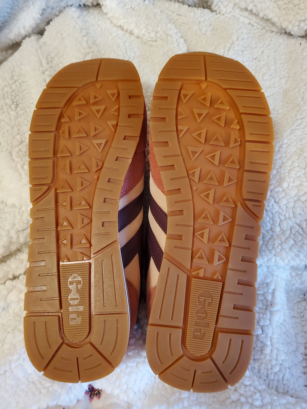Gola Women's Pink & Plum Runner Sneaker - Picture 6 of 6